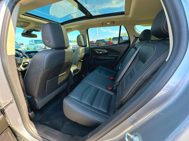 Used 2023 GMC Terrain Denali w/ Denali Premium Package AWD/4WD image 22