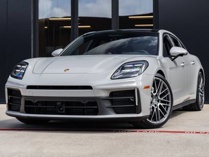 New 2026 Porsche Panamera 4