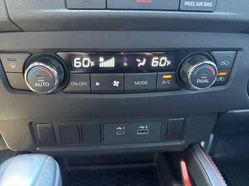 Used 2024 Nissan Frontier PRO-4X w/ Off-Road Protection Package AWD/4WD image 31