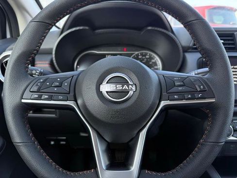 New 2025 Nissan Versa SR w/ Trunk Package image 21