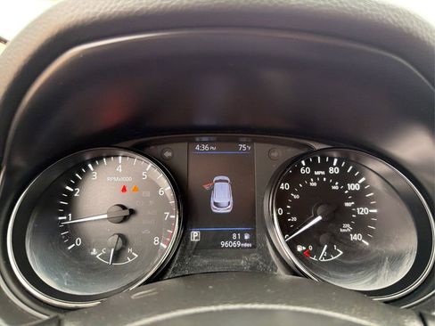 Used 2019 Nissan Rogue Sport SL image 16