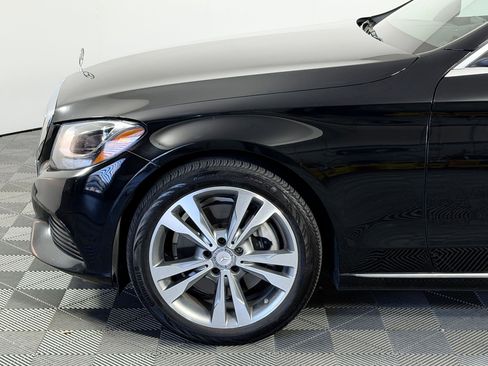 Used 2016 Mercedes-Benz C 300 4MATIC Sedan image 11