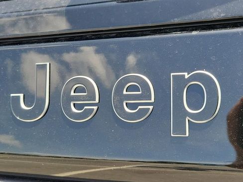 New 2026 Jeep Grand Wagoneer L Limited AWD/4WD image 6