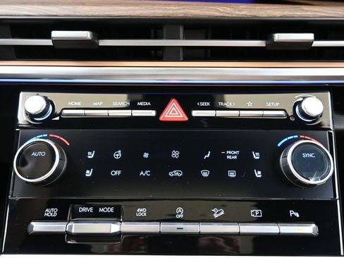 New 2026 Hyundai Santa Fe Limited AWD/4WD image 35