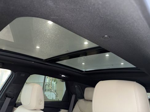 Used 2019 Cadillac XT5 Premium Luxury image 10