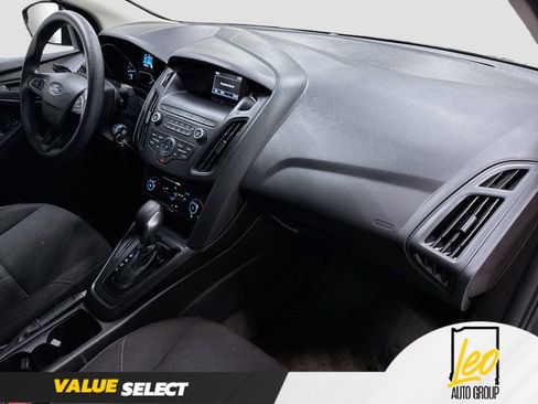 Used 2018 Ford Focus S FWD image 28