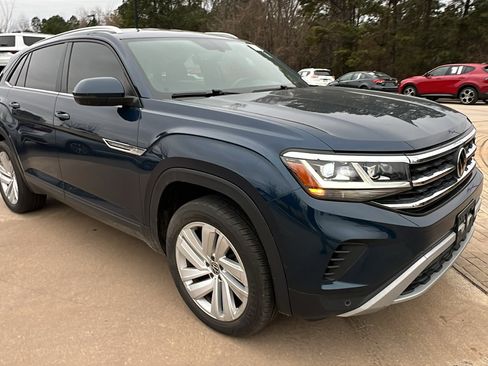 Used 2023 Volkswagen Atlas Cross Sport SE image 5