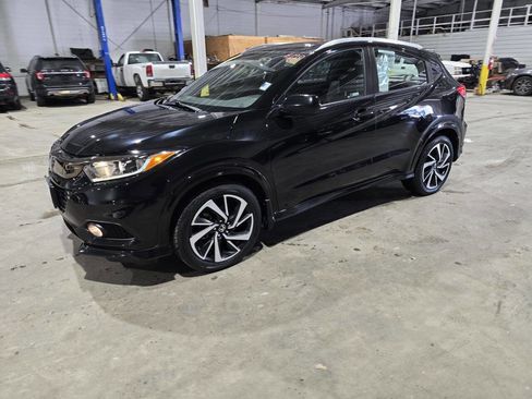 Used 2019 Honda HR-V Sport image 1