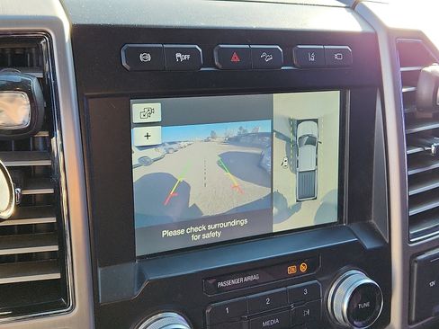 Used 2019 Ford F250 Platinum w/ Platinum Ultimate Package image 14