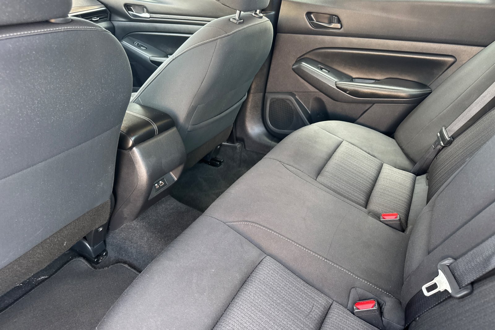 Certified 2025 Nissan Altima 2.5 SV FWD image 15