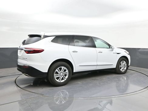 Used 2019 Buick Enclave Essence FWD image 15