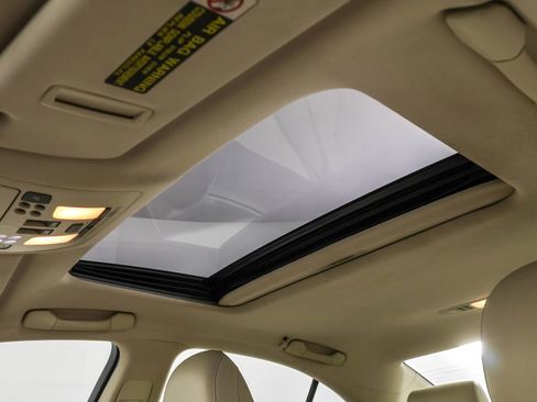 Used 2012 Lexus IS 250 250 w/ Premium Pkg Value Edition image 7