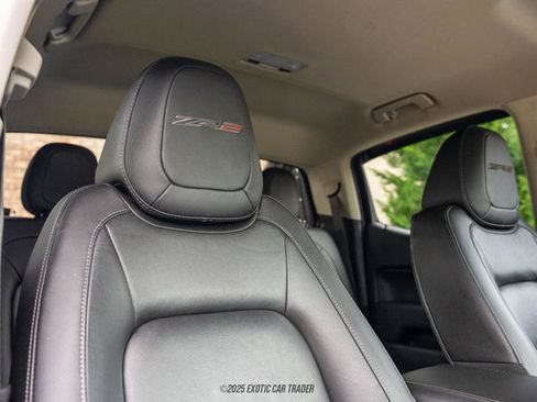 Used 2017 Chevrolet Colorado ZR2 w/ LPO, Premium Interior Package image 28