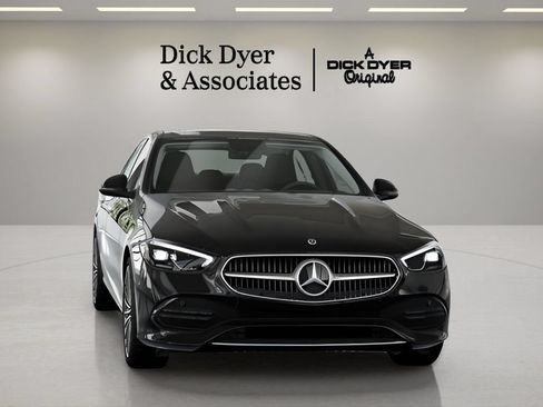 Used 2026 Mercedes-Benz C 300 Sedan image 5