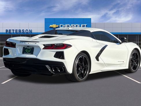 Used 2025 Chevrolet Corvette Stingray Convertible RWD image 4