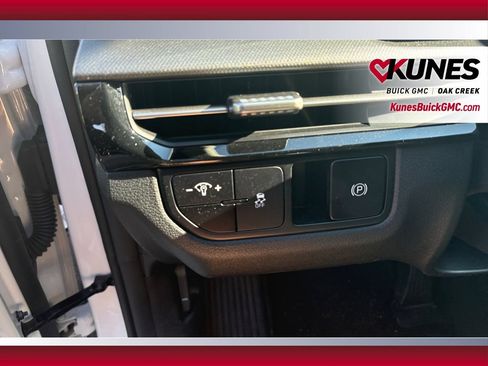 Used 2026 Kia Sportage LX FWD image 18