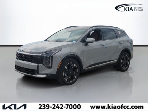 New 2026 Kia Sportage SX FWD image 3