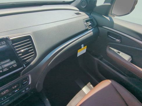 New 2026 Honda Ridgeline RTL image 14