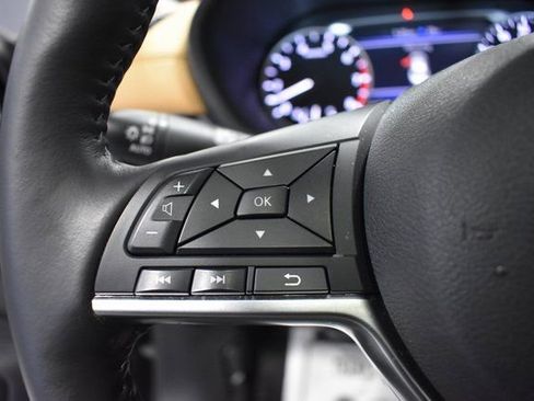 Certified 2025 Nissan Sentra SV w/ SV Premium Package image 26