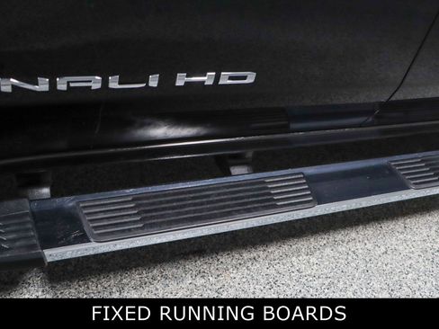 Used 2023 GMC Sierra 2500 Denali image 12