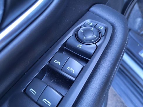 Used 2023 Chevrolet Tahoe LT image 36