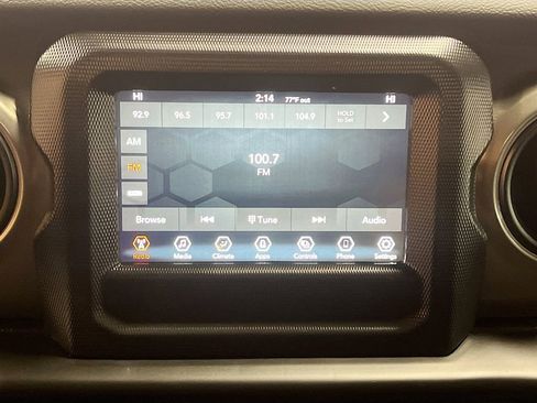 Used 2023 Jeep Wrangler Unlimited Sport image 14