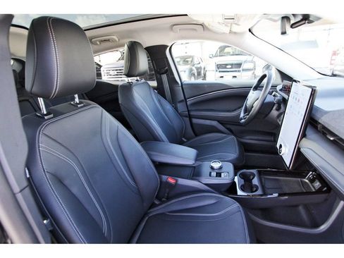 Used 2024 Ford Mustang Mach-E Premium RWD image 27