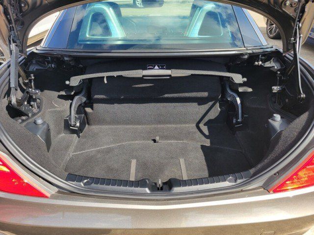 Used 2012 Mercedes-Benz SLK 350 image 7