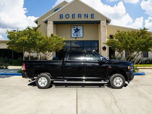 Used 2024 RAM 2500 Tradesman w/ Protection Group image 6