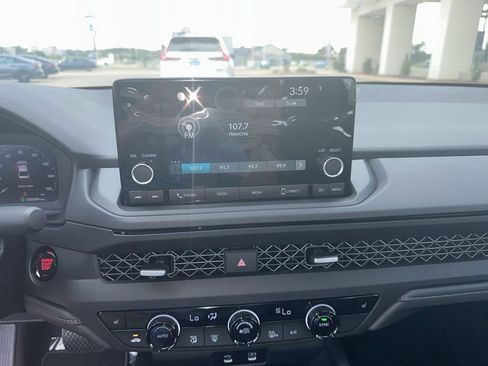 New 2025 Honda Accord SE image 19