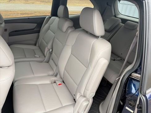 Used 2014 Honda Odyssey EX-L image 11