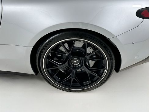 Used 2026 Mercedes-Benz AMG GT 63 image 33