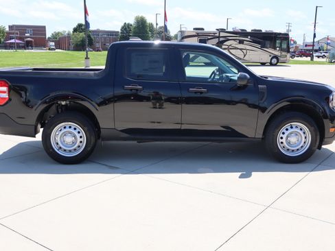 New 2025 Ford Maverick XL w/ 4K Tow Package image 4