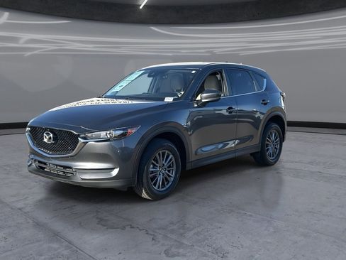 Used 2017 MAZDA CX-5 Touring w/ Preferred Equipment Package FWD image 3