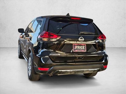 Used 2019 Nissan Rogue S FWD image 7