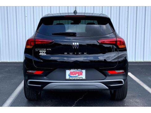 Used 2025 Buick Encore GX Preferred AWD/4WD image 4