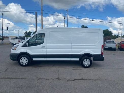 New 2023 Ford E-Transit Medium Roof w/ Load Area Protection Package RWD image 3
