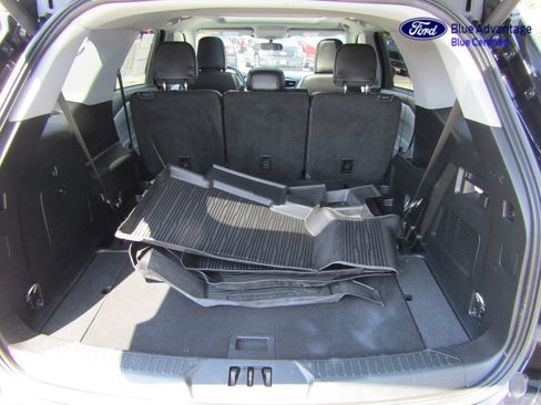 Certified 2023 Ford Explorer XLT w/ Equipment Group 202A AWD/4WD image 28