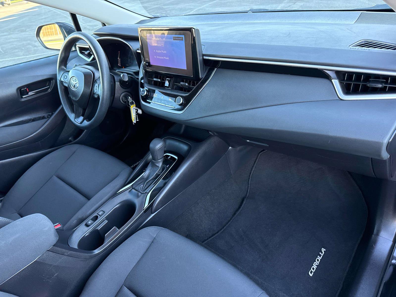 Used 2026 Toyota Corolla LE FWD image 19