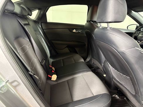 Used 2023 Kia Forte GT-Line image 16