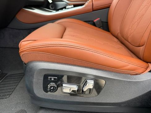 New 2026 BMW X5 M60i AWD/4WD image 24