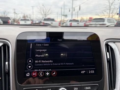Used 2022 Chevrolet Malibu LT FWD image 21