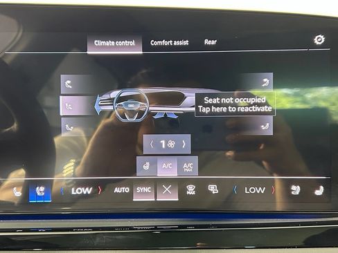 Used 2025 Audi A5 2.0T Premium Plus w/ Premium Plus AWD/4WD image 26