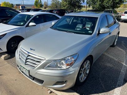 Used 2010 Hyundai Genesis 4.6 w/ Technology Pkg 5