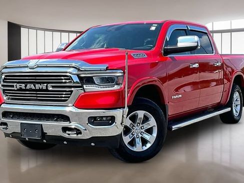 Used 2021 RAM 1500 Laramie AWD/4WD image 1
