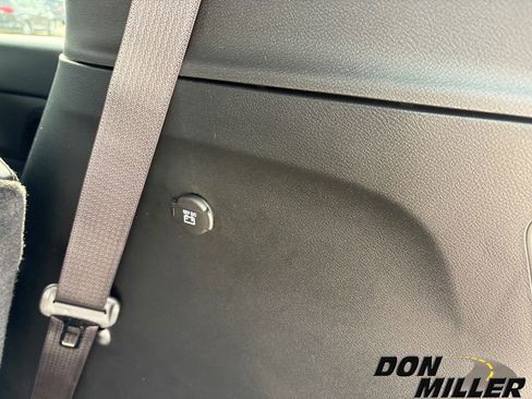 New 2026 Chrysler Pacifica Select image 29