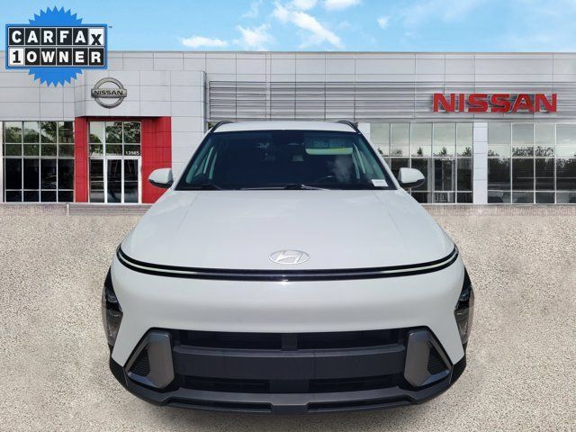 Used 2025 Hyundai Kona SEL FWD image 7