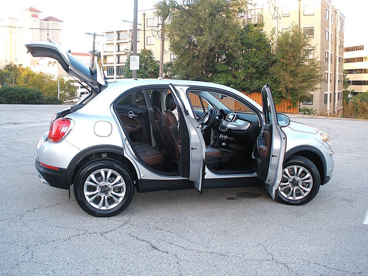 Used 2016 FIAT 500X Lounge AWD/4WD image 23