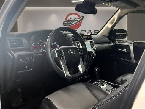 Used 2021 Toyota 4Runner SR5 Premium w/ Moonroof Package RWD image 19