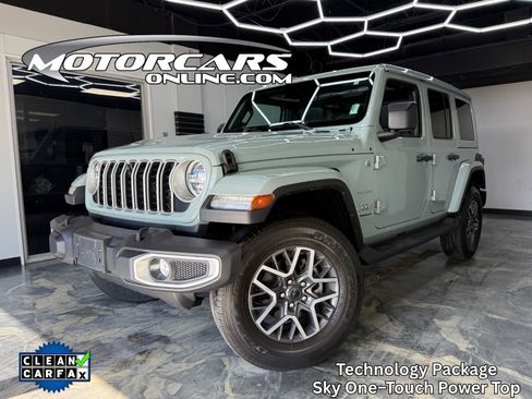Used 2024 Jeep Wrangler Unlimited Sahara w/ Technology Group AWD/4WD image 1